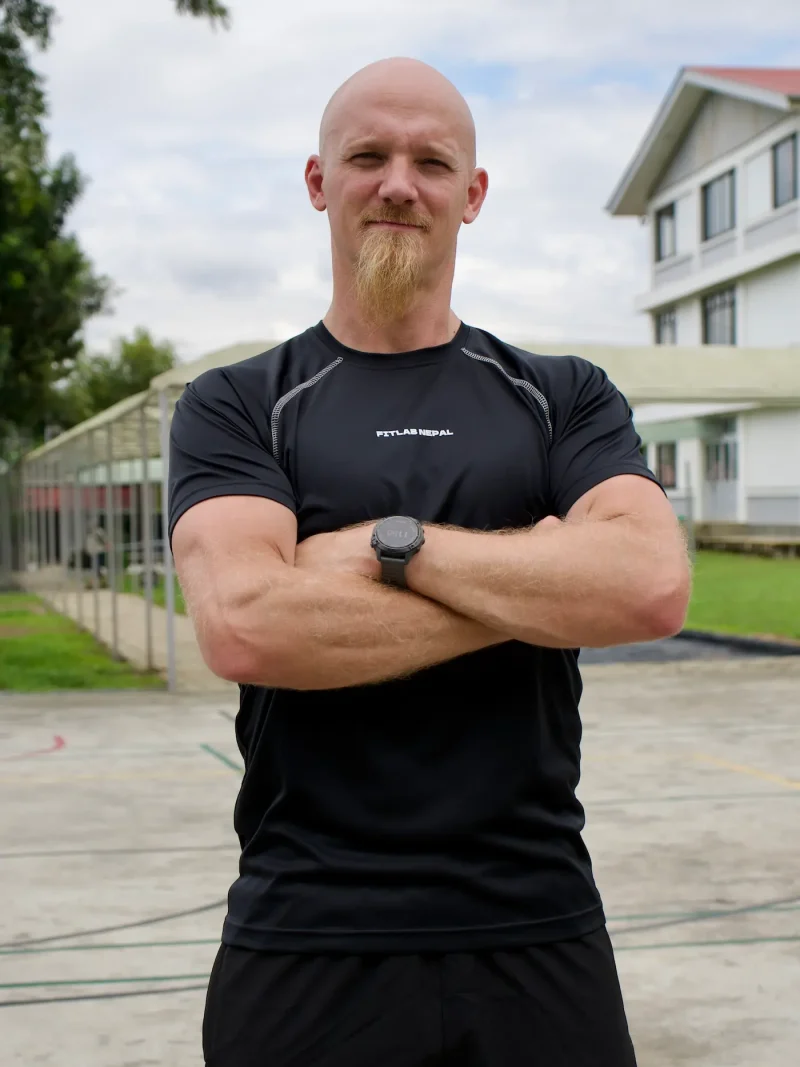 performance-tshirt-black